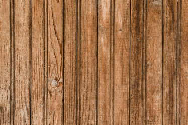 Batentes e Guarnições: complementos estéticos ou necessidades estruturais? Entenda sua função.