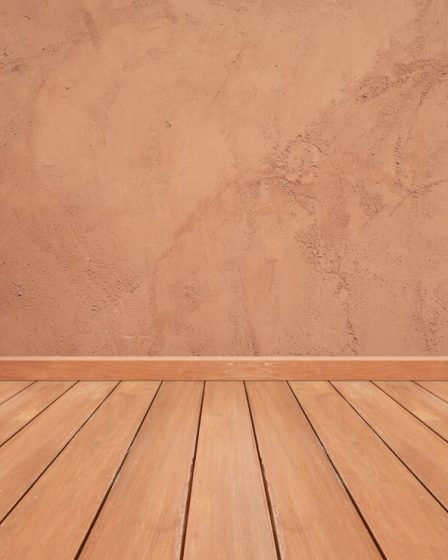 Rodapé de madeira: como escolher o modelo ideal para a sua casa