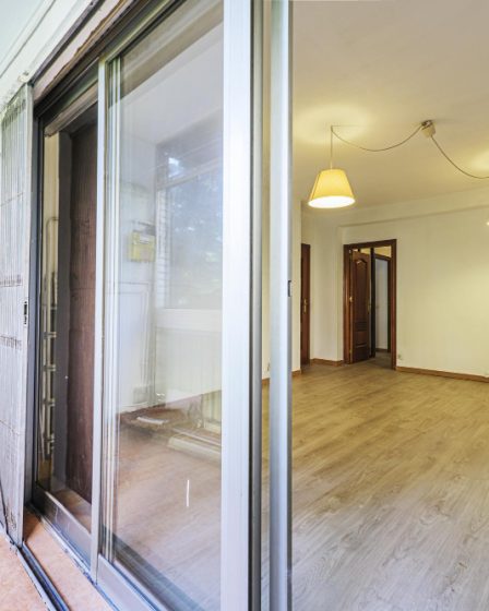 Portas de correr para sala de estar: elegância e funcionalidade em um só item